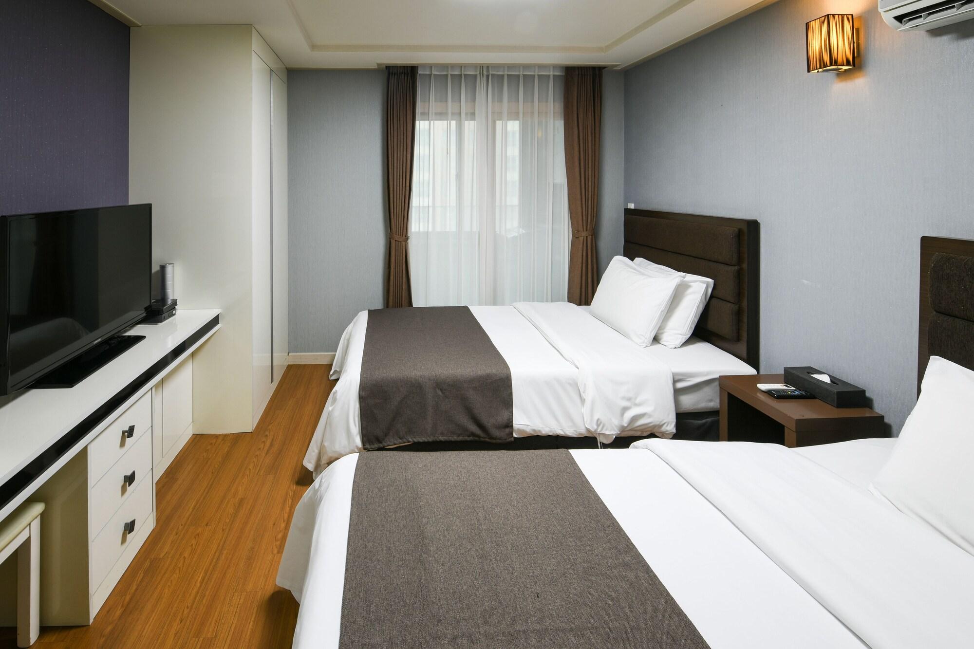 Jeju Airport Hotel Экстерьер фото