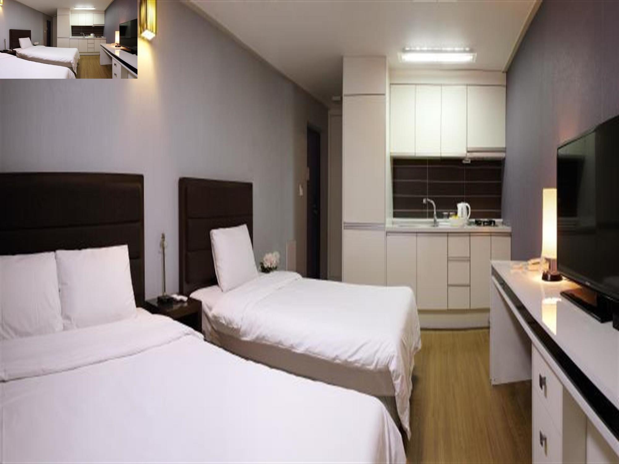 Jeju Airport Hotel Экстерьер фото