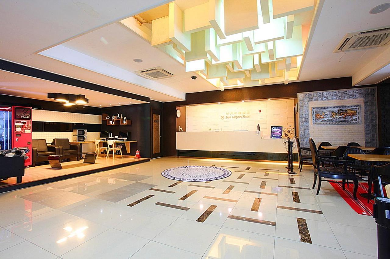 Jeju Airport Hotel Экстерьер фото